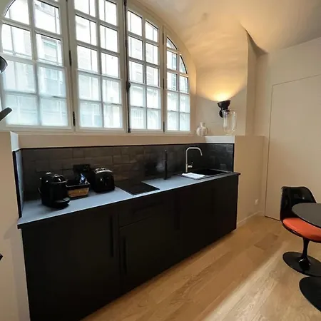 Lucas II Appartement 35 M2 Hotel Particulier XVII Ieme Siecle Centre Historique Clermont-Ferrand Cathedrale Exterior foto
